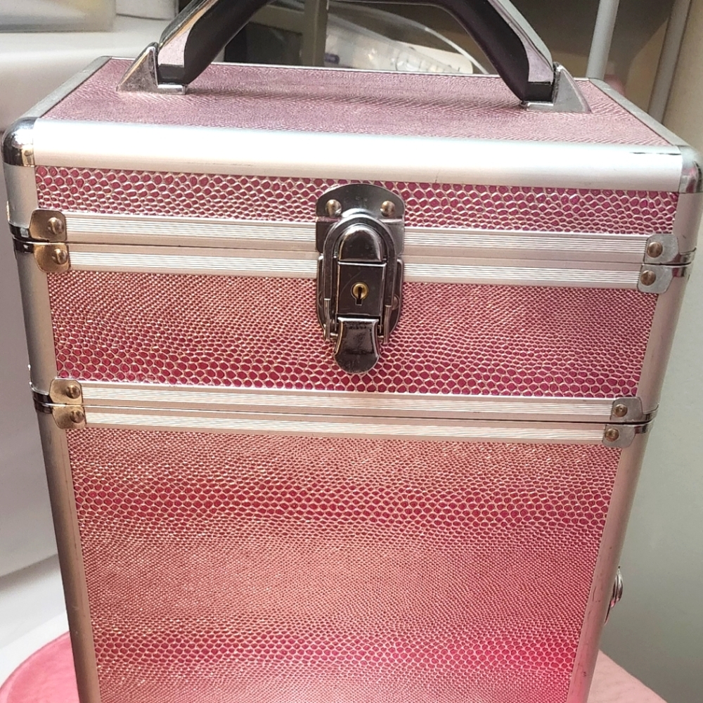 COLLEGE GIRL COSMETIC CASE - PINK SNAKE DESIGN